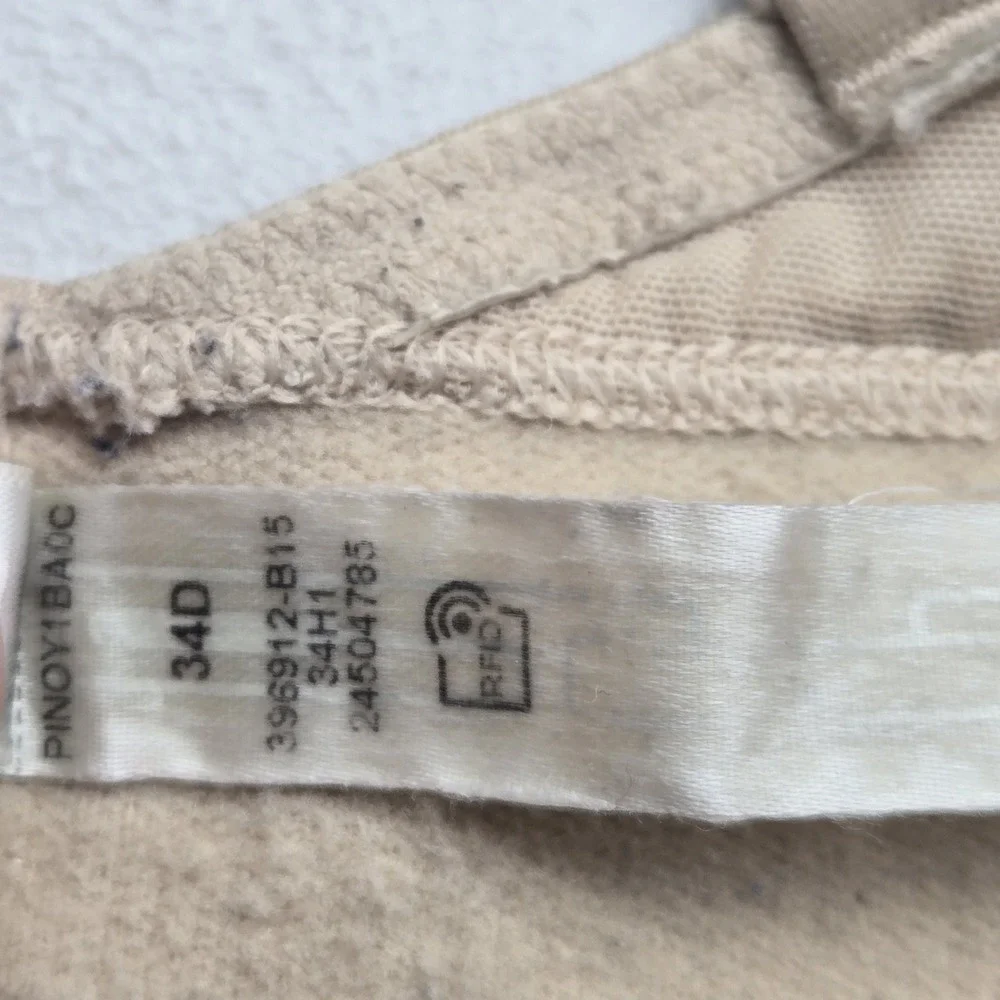 PINK Victoria's Secret Women Bra 34D Beige Lightly Lined Wear Everywhere Wireles